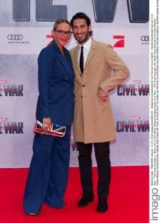 Natascha Ochsenknecht mit Freund Umut Kekilli - Deutschlandpremiere von Civil War - The First Avenger in Berlin am 21.04.2016. Deutschlandpremiere Civil War - The First Avenger