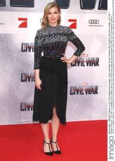 Emily VanCamp bei der Premiere des Kinofilms The First Avenger: Civil War Captain America: Civil War im CineStar Sony Center. Berlin, 21.04.2016 Foto:xgbrcix xFuturexImage