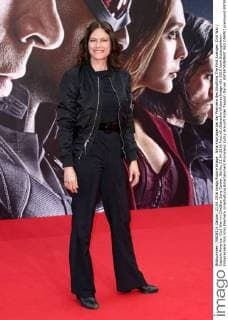 Nina Kronjäger bei der Premiere des Kinofilms The First Avenger: Civil War Captain America: Civil War im CineStar Sony Center. Berlin, 21.04.2016 Foto:xS.xGabschx xFuturexImage