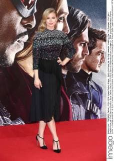 Emily VanCamp bei der Premiere des Kinofilms The First Avenger: Civil War Captain America: Civil War im CineStar Sony Center. Berlin, 21.04.2016 Foto:xS.xGabschx xFuturexImage