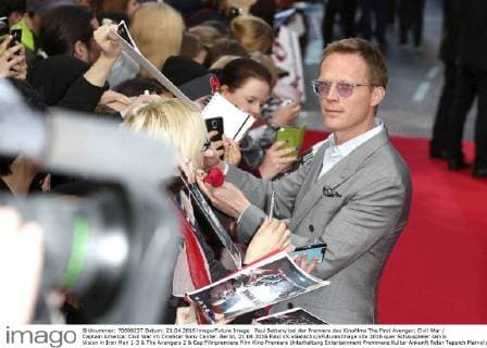 Paul Bettany bei der Premiere des Kinofilms The First Avenger: Civil War Captain America: Civil War im CineStar Sony Center. Berlin, 21.04.2016 Foto:xS.xGabschx xFuturexImage