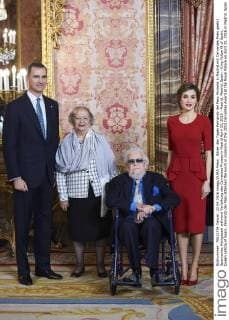 Bilder des Tages Fernando del Paso Morante in Madrid mit Cervantes Preis geehrt Spanisches Königspaar während Verleihung des Cervantes Preises in Madrid April 22, 2016 - Madrid, Madrid, Spain - King Felipe VI of Spain, Queen Letizia of Spain, Fernando del Paso attended the lunch in ocassion of the 2015 Cervantes Award at the Royal Palace on April 22, 2016 in Madrid, Spain Madrid Spain  - ZUMAg15_