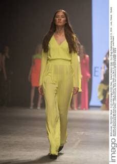 Poland Fashion Week: Eva Minge Modenschau April 21, 2016 - Lodz, Poland - Models are seen at the Eva Minge show on Thursday at Poland Fasion Week, on April 21, 2016, in Lodz, Poland. Lodz Poland  - ZUMAn230