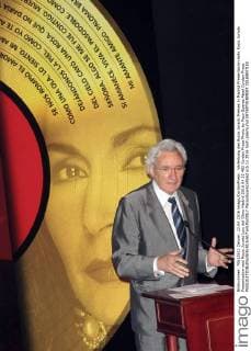 Verleihung des Rocio Jurado Preises in Madrid Presentacion sello Rocio Jurado Presentation seal Rocio Jurado Luis del Olmo Madrid 2016 04 22 482 Cordon Press Photo by Paco Suarez Abad Cordon Press  PacoxSuarezxAbad
