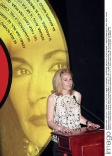 Verleihung des Rocio Jurado Preises in Madrid Presentacion sello Rocio Jurado Presentation seal Rocio Jurado Rocio Carrasco Madrid 2016 04 22 482 Cordon Press Photo by Paco Suarez Abad Cordon Press  PacoxSuarezxAbad