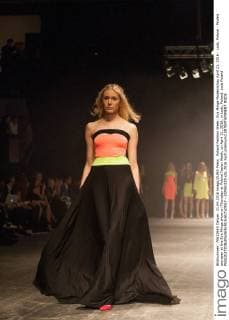 Poland Fashion Week: Eva Minge Modenschau April 21, 2016 - Lodz, Poland - Models are seen at the Eva Minge show on Thursday at Poland Fasion Week, on April 21, 2016, in Lodz, Poland. Lodz Poland  - ZUMAn230