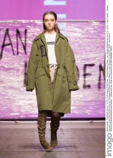 Poland Fashion Week: van Hoyden Modenschau April 22, 2016 - Lodz, Poland - Models are seen at the Van Hoyden show on Thursday at Poland Fasion Week, in Lodz, Poland, on April 22, 2016. Lodz Poland  - ZUMAn230