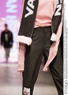 Poland Fashion Week: van Hoyden Modenschau April 22, 2016 - Lodz, Poland - Models are seen at the Van Hoyden show on Thursday at Poland Fasion Week, in Lodz, Poland, on April 22, 2016. Lodz Poland  - ZUMAn230