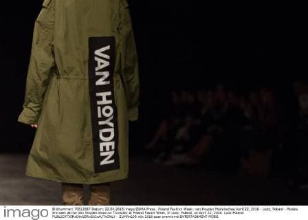 Poland Fashion Week: van Hoyden Modenschau April 22, 2016 - Lodz, Poland - Models are seen at the Van Hoyden show on Thursday at Poland Fasion Week, in Lodz, Poland, on April 22, 2016. Lodz Poland  - ZUMAn230