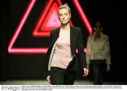Poland Fashion Week: Milov Modenschau April 22, 2016 - Lodz, Poland - Models are seen at the Milov show at Poland Fashion Week on 22 April, 2016 in Lodz, Poland. Lodz Poland  - ZUMAn230