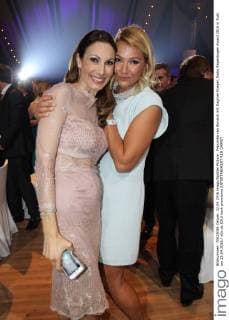 Franziska van Almsick mit Dagmar Koegel, Radio Regenbogen Award 2016 in Rust am 22.04.2016