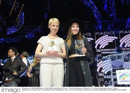 Cordula Stratmann und Namika 19. Radio Regenbogen Award Party Verleihung Ehrung Preis Europa-Park Rust Freizeitpark Rust 22. April 2016