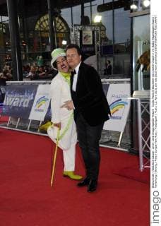 Guido Maria Kretschmer mit Charlie Chaplin 19. Radio Regenbogen Award Verleihung Ehrung Preis Europa-Park Rust Freizeitpark Rust 22. April 2016