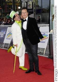 Guido Maria Kretschmer mit Charlie Chaplin 19. Radio Regenbogen Award Verleihung Ehrung Preis Europa-Park Rust Freizeitpark Rust 22. April 2016