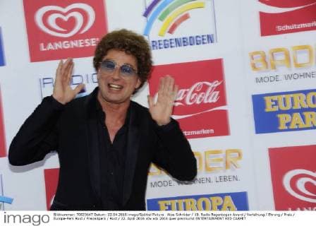 Atze Schröder 19. Radio Regenbogen Award Verleihung Ehrung Preis Europa-Park Rust Freizeitpark Rust 22. April 2016