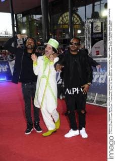 Madcon mit Charlie Chaplin-Double 19. Radio Regenbogen Award Verleihung Ehrung Preis Europa-Park Rust Freizeitpark Rust 22. April 2016