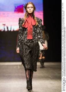Poland Fashion Week in Lodz: Modenschau Rockmädchen April 22, 2016 - Lodz, Poland - A model walks the runway at the Rockmadchen show during the Poland Fashion Week, in Lodz, Poland, on April 22, 2016. Lodz Poland  - ZUMAn230