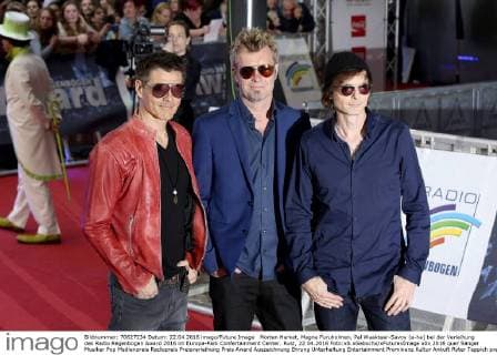 Morten Harket, Magne Furuholmen, Pal Waaktaar-Savoy (a-ha) bei der Verleihung des Radio Regenbogen Award 2016 im Europa-Park Confertainment Center. Rust, 22.04.2016 Foto:xS.xGabschx xFuturexImage