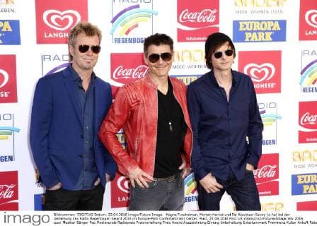 Magne Furuholmen, Morten Harket und Pal Waaktaar-Savoy (a-ha) bei der Verleihung des Radio Regenbogen Award 2016 im Europa-Park Confertainment Center. Rust, 22.04.2016 Foto:xS.xGabschx xFuturexImage