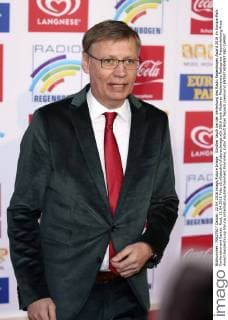 Günther Jauch bei der Verleihung des Radio Regenbogen Award 2016 im Europa-Park Confertainment Center. Rust, 22.04.2016 Foto:xS.xGabschx xFuturexImage