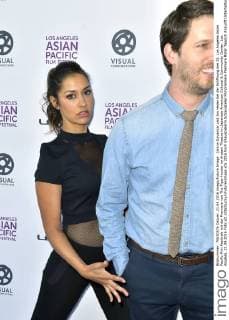 Janina Gavankar und Jon Heder bei der Eröffnung des 32. Los Angeles Asian Pacific Film Festivals mit der Premiere von The Tiger Hunter im Aratani Theatre im Japanese American Cultural & Community Center. Los Angeles, 21.04.2016 Foto:xD.xStarbuckx xFuturexImage