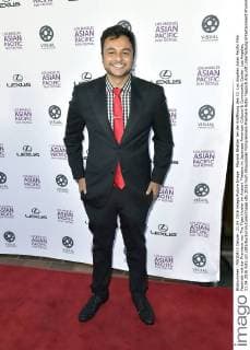 Mayank Bhatter bei der Eröffnung des 32. Los Angeles Asian Pacific Film Festivals mit der Premiere von The Tiger Hunter im Aratani Theatre im Japanese American Cultural & Community Center. Los Angeles, 21.04.2016 Foto:xD.xStarbuckx xFuturexImage