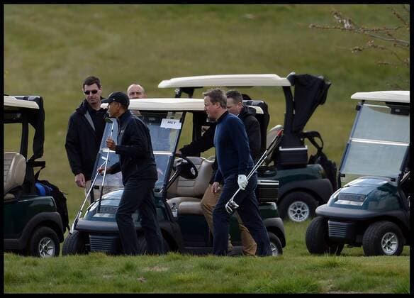 . 23 04 2016. London, United Kingdom. David Cameron and President Obama playing golf. The British Prime Minister David Cameron and the President of the United States President Obama playing golf at the Grove Golf Club.  xAndrewxParsonsx xi-Imagesx IIM-12491-0013