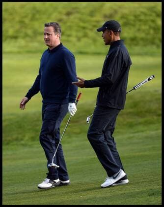 . 23 04 2016. London, United Kingdom. David Cameron and President Obama playing golf. The British Prime Minister David Cameron playing golf against the President of the United States, President Obama at golf at the Grove Golf Club.  xAndrewxParsonsx xi-Imagesx IIM-12491-0060