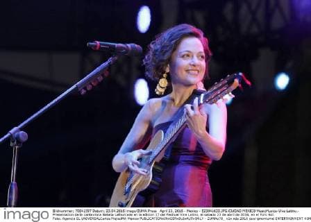 April 23, 2016 - Mexico - E23041633.JPG.CIUDAD MEXICO MusicMusica-Vive Latino.- Presentacion de la cantautora Natalia Lafourcade en la edicion 17 del Festival Vive Latino, el sabado 23 de abril de 2016, en el Foro Sol. Foto: Agencia EL UNIVERSALCarlos MejiaJMA Mexico  - ZUMAu78_