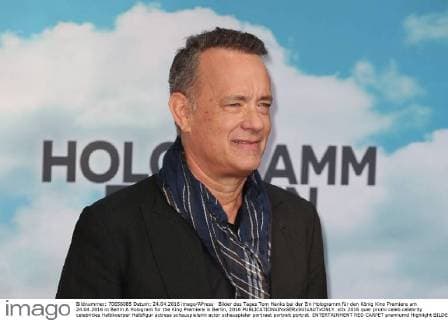 Bilder des Tages Tom Hanks bei der Ein Hologramm für den König Kino Premiere am 24.04.2016 in Berlin A Hologram for the King Premiere in Berlin, 2016 