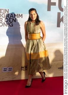 Sarita Choudhury - Europapremiere Ein Hologramm fuer den Koenig in Berlin am 24.04.2016. Premiere Ein Hologramm fuer den Koenig