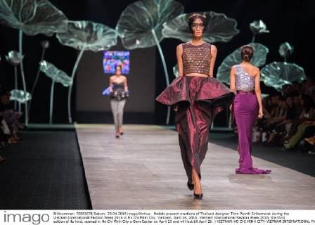 Models present creations of Thailand designer Thim Pisirth Sirihamarat during the Vietnam International Fashion Week 2016 in Ho Chi Minh City, Vietnam, April 24, 2016. Vietnam International Fashion Week 2016, the third edition of its kind, opened in Ho Chi Minh City s Gem Center on April 23 and will last till April 26. ) VIETNAM-HO CHI MINH CITY-VIETNAM INTERNATIONAL FASHION WEEK 2016 NguyenxLexHuyen 