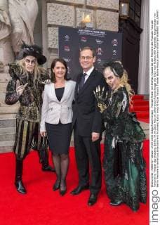 Michael Müller mit Ehefrau Claudia bei der Premiere des Musicals Tanz der Vampire im Theater des Westens. Berlin, 24.04.2016 Foto:xK.xWernerx xFuturexImage