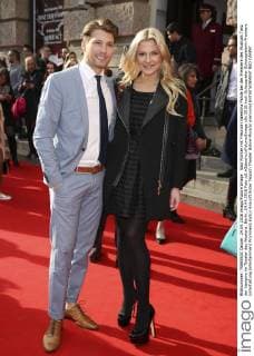 Raul Richter mit Freundin Valentina Pahde bei der Premiere des Musicals Tanz der Vampire im Theater des Westens. Berlin, 24.04.2016 Foto:xS.xGabschx xFuturexImage