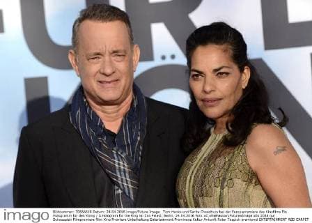 Tom Hanks und Sarita Choudhury bei der Europapremiere des Kinofilms Ein Hologramm für den König A Hologram for the King im Zoo Palast. Berlin, 24.04.2016 Foto:xC.xNiehausx xFuturexImage