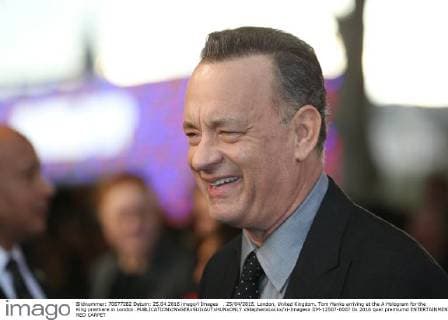 . 25 04 2016. London, United Kingdom. Tom Hanks arriving at the A Hologram for the King premiere in London.  xStephenxLockx xi-Imagesx IIM-12507-0007