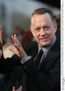 . 25 04 2016. London, United Kingdom. Tom Hanks arriving at the A Hologram for the King premiere in London.  xStephenxLockx xi-Imagesx IIM-12507-0015