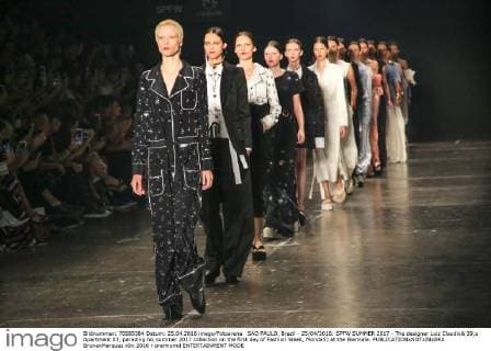 SAO PAULO, Brazil - 25 04 2016: SPFW SUMMER 2017 - The designer Luiz Claudio& 39;s Apartment 03, parading his summer 2017 collection on the first day of Fashion Week, Monda5) at the Biennale.  BrunaxMarques