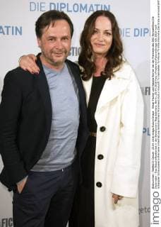 Elmar Fischer und Natalia Wörner bei der Premiere des ARD Fernsehfilms Die Diplomatin - Das Botschaftsattentat in der Bertelsmann Repräsentanz. Berlin, 25.04.2016 Foto:xFredericx xFuturexImage