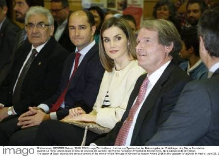 Letizia von Spanien bei der Bekanntgabe der Preisträger des Girona Foundation Awards La reina Letizia asiste al acto de anuncio del ganador del Premio Fundacion Princesa de Girona 2016, en la categoria de ?Entidad. The queen of Spain attends the announcement of the winner of the Princess of Girona Foundation Award 2016 in the category of ?Entity in Madrid, April 26, 2016. Photo by J. Luis Cuesta 261 Cordon Press. Cordon Press  JosexLuisxCuesta