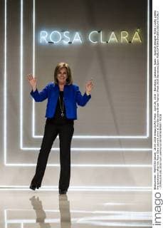 April 26, 2016 - Barcelona, Catalonia, Spain - Spanish designer ROSA CLARA greets the spectators after the Rosa Clara catwalk show at the Barcelona Bridal Fashion Week 2016 Barcelona Spain - ZUMAo105