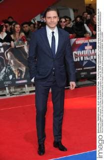 The First Avenger Filmpremiere in London German actor Daniel Bruhl attends the UK Premiere of Captain America: Civil War at Westfield in London on April 26, 2016.  LON20160426218 PAULxTREADWAY
