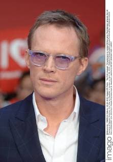 The First Avenger Filmpremiere in London British actor Paul Bettany attends the UK Premiere of Captain America: Civil War at Westfield in London on April 26, 2016.  LON20160426203 PAULxTREADWAY