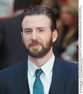 April 26, 2016 - England, United Kingdom - Chris Evans attends the European Premiere of Captain America: Civil War at Westfield London. United Kingdom - ZUMAs147