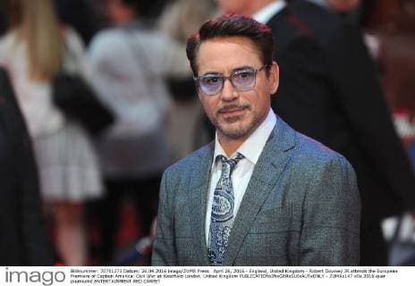 April 26, 2016 - England, United Kingdom - Robert Downey JR.attends the European Premiere of Captain America: Civil War at Westfield London. United Kingdom - ZUMAs147