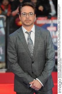 April 26, 2016 - England, United Kingdom - Robert Downey JR.attends the European Premiere of Captain America: Civil War at Westfield London. United Kingdom - ZUMAs147