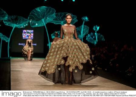 HO CHI MINH CITY, April 26, 2016 -- A model presents a creation of French designer Dany Atrache during the Vietnam International Fashion Week 2016 in Ho Chi Minh City, Vietnam, April 26, 2016. Vietnam International Fashion Week 2016 was held in Ho Chi Minh City s Gem Center from April 23 to April 26. n) VIETNAM-HO CHI MINH CITY-FASHION WEEK NguyenxLexHuye 