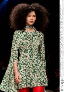 HO CHI MINH CITY, April 26, 2016 -- A model presents a creation of Japanese designer Toshikazu Iwaya during the Vietnam International Fashion Week 2016 in Ho Chi Minh City, Vietnam, April 26, 2016. Vietnam International Fashion Week 2016 was held in Ho Chi Minh City s Gem Center from April 23 to April 26. n) VIETNAM-HO CHI MINH CITY-FASHION WEEK NguyenxLexHuye 