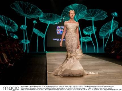 HO CHI MINH CITY, April 26, 2016 -- A model presents a creation of French designer Dany Atrache during the Vietnam International Fashion Week 2016 in Ho Chi Minh City, Vietnam, April 26, 2016. Vietnam International Fashion Week 2016 was held in Ho Chi Minh City s Gem Center from April 23 to April 26. n) VIETNAM-HO CHI MINH CITY-FASHION WEEK NguyenxLexHuye 