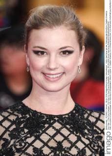 Emily VanCamp bei der Premiere des Kinofilms Captain America: Civil War The First Avenger: Civil War im Vue Cinema Westfield. London, 26.04.2016 Emily VanCamp  Foto:xS.xVasx xFuturexImage